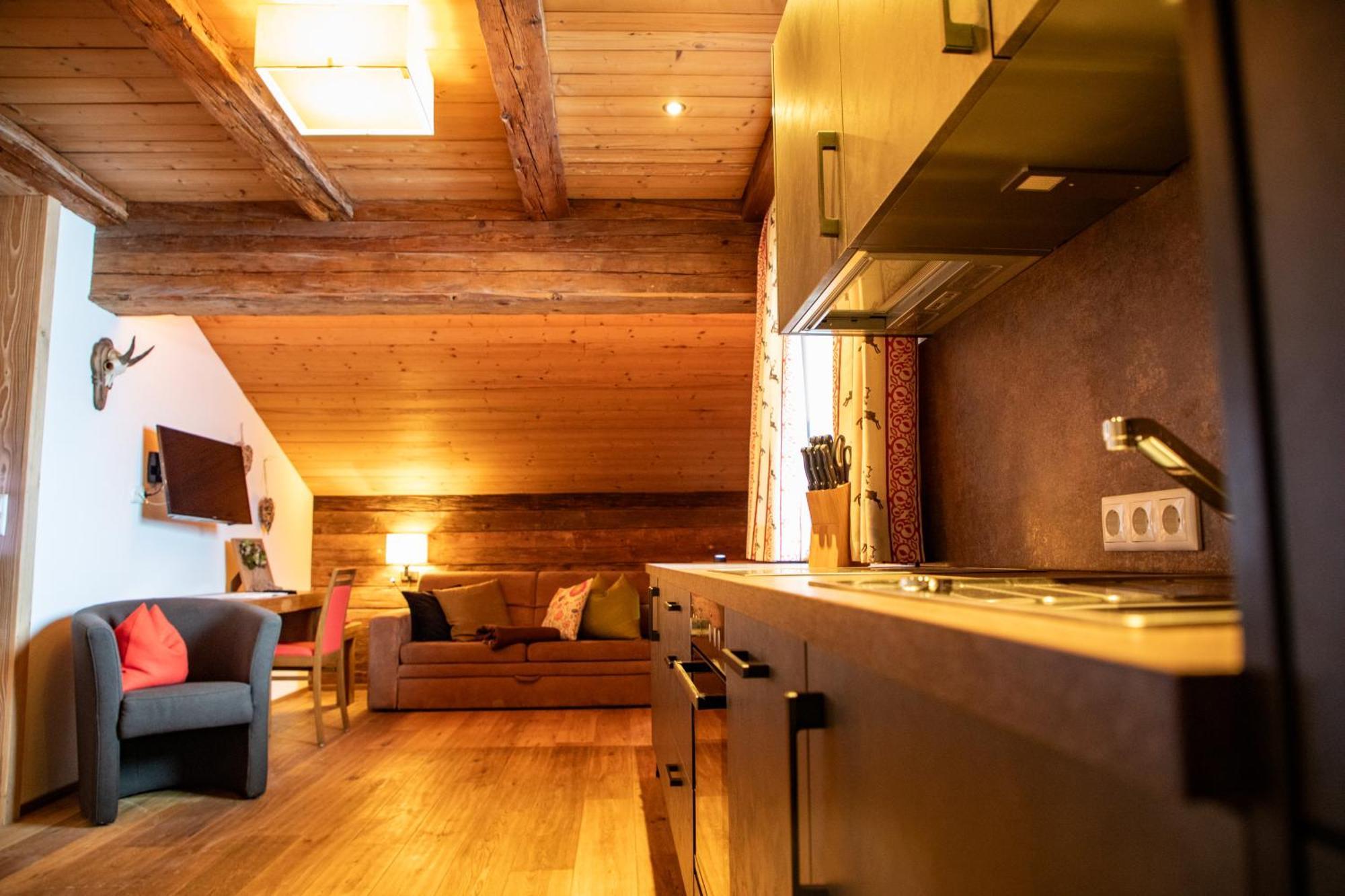 Appartements Kirchenwirt เคิร์ชแบร์ก อิน ทิโรล ภายนอก รูปภาพ
