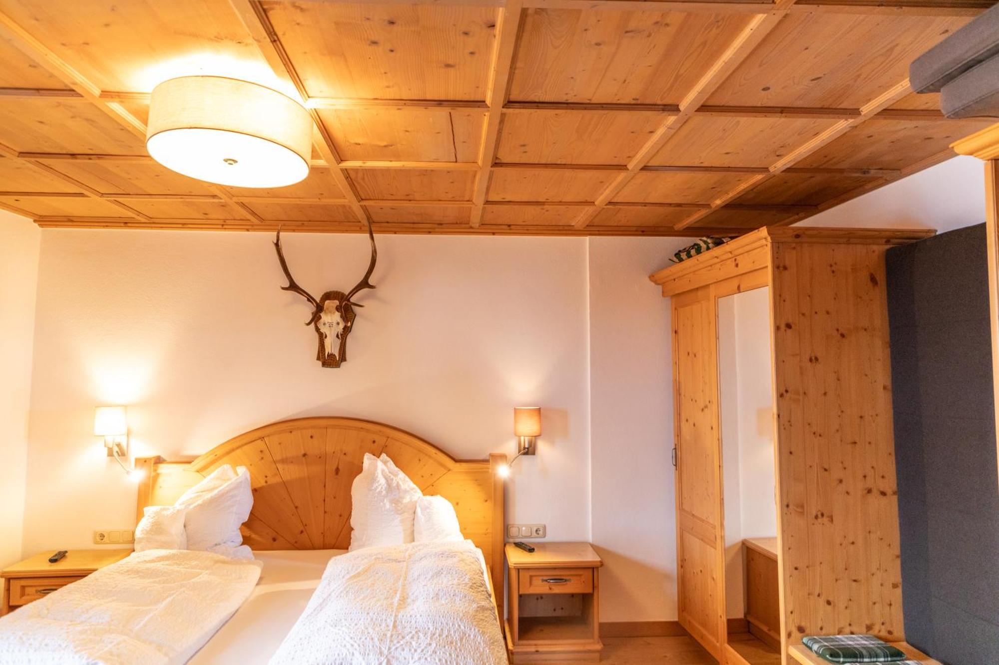 Appartements Kirchenwirt เคิร์ชแบร์ก อิน ทิโรล ภายนอก รูปภาพ