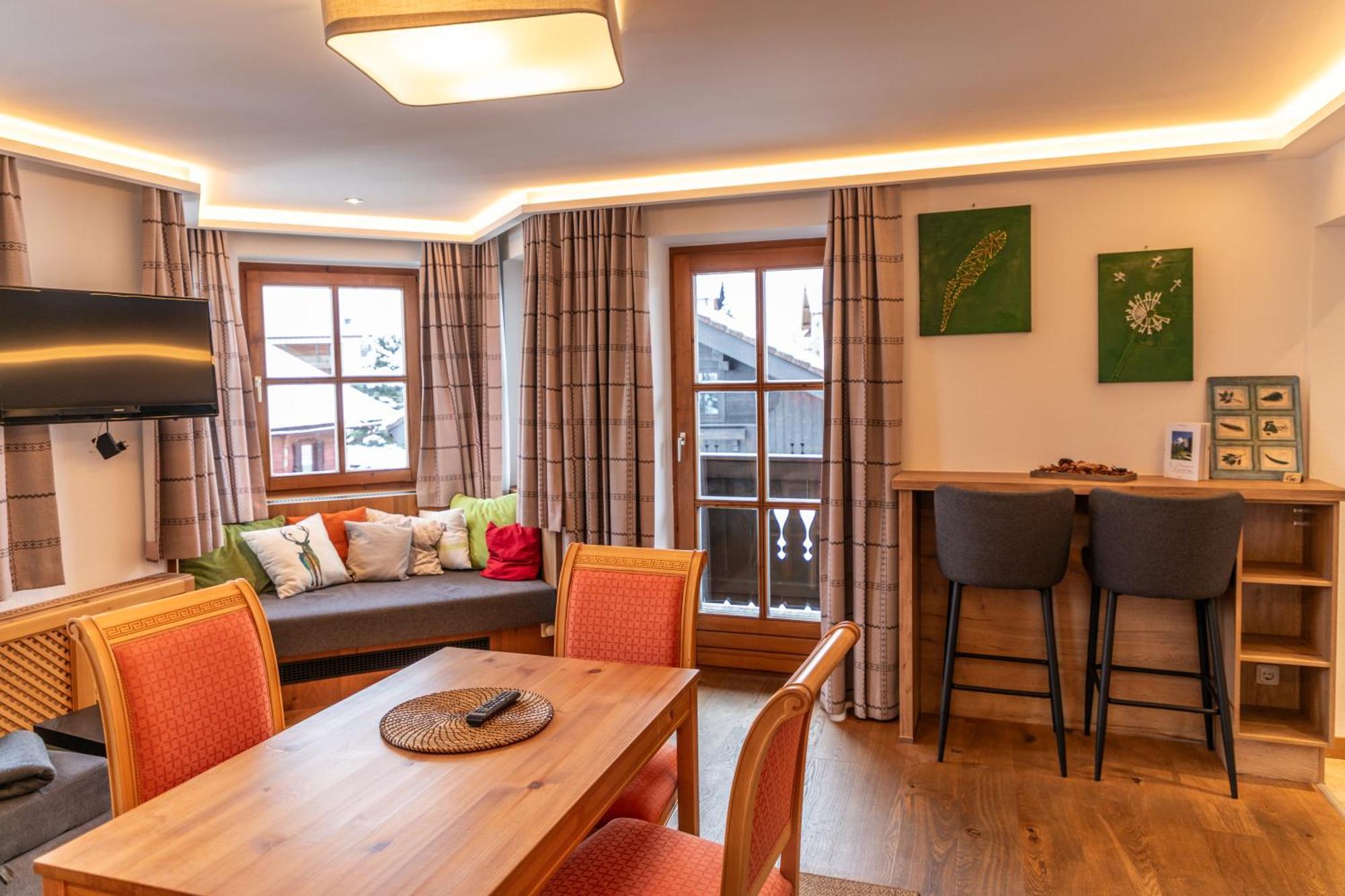Appartements Kirchenwirt เคิร์ชแบร์ก อิน ทิโรล ภายนอก รูปภาพ