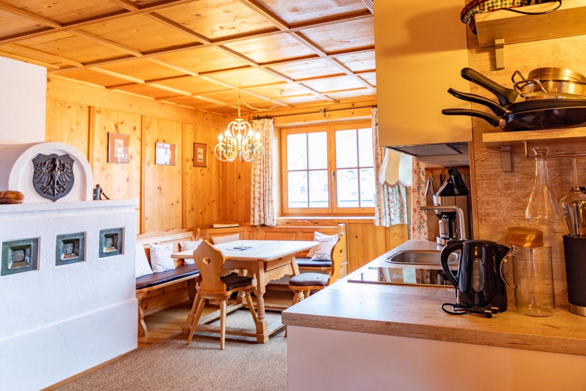 Appartements Kirchenwirt เคิร์ชแบร์ก อิน ทิโรล ภายนอก รูปภาพ