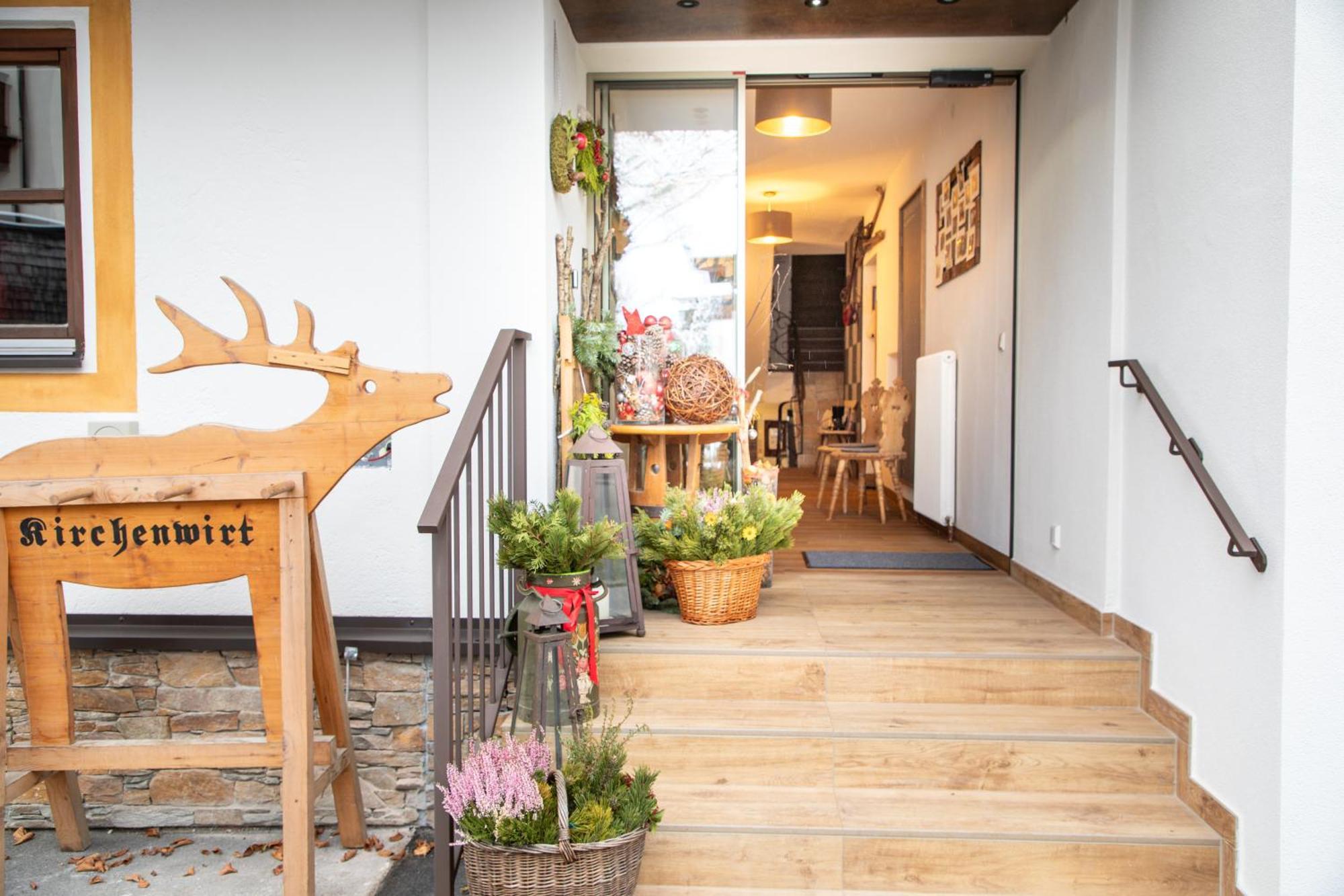 Appartements Kirchenwirt เคิร์ชแบร์ก อิน ทิโรล ภายนอก รูปภาพ